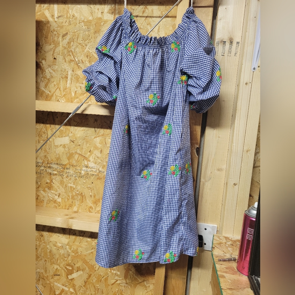 Love J Blue Gingham Off the Shoulder Summer‎ Dress  Embroidered Flowers Size M